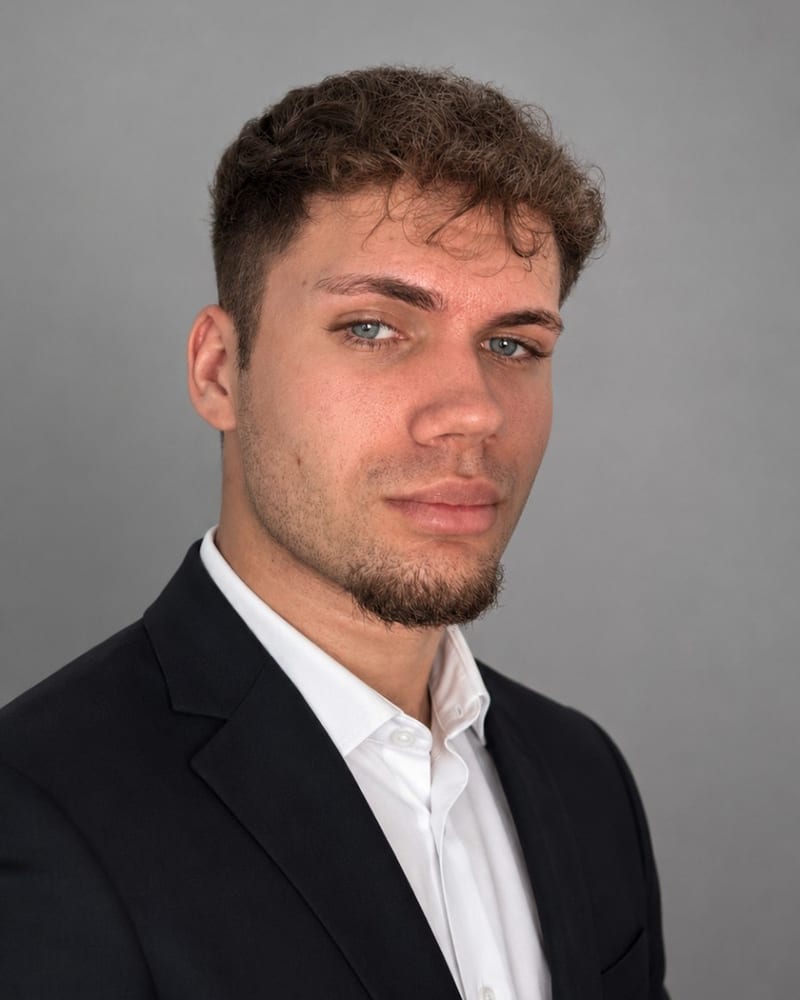 Ionut Cutieru, especialista en automatización e IA para pymes